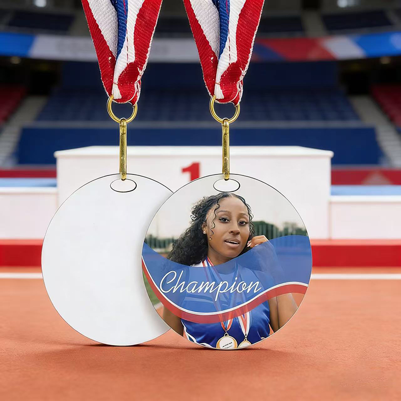Médaille personnalisée en MDF  - Event & Party Supply Photos avis et prix